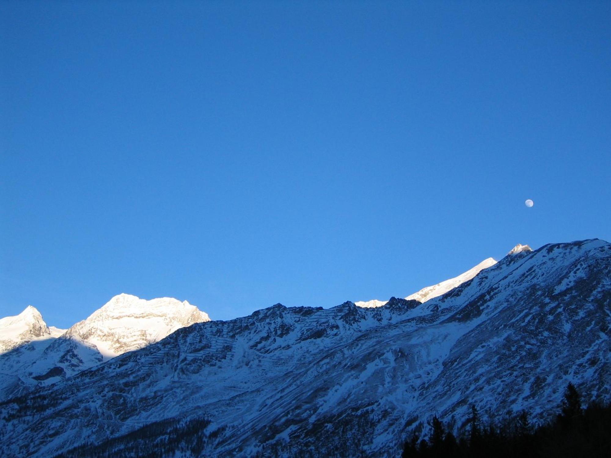 Ambiente Guesthouse Saas Fee Kültér fotó